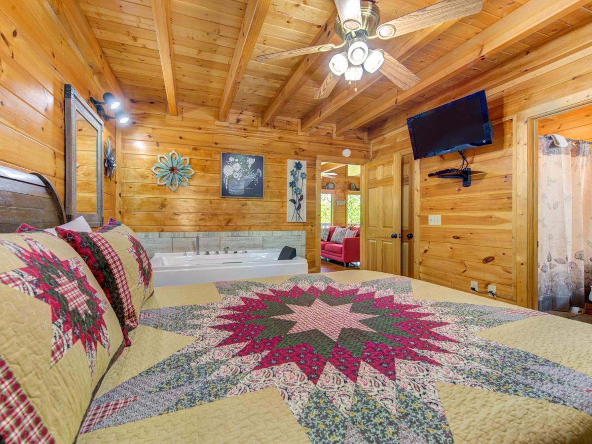 Macys Hideaway Villa Sevierville Luaran gambar
